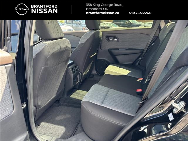 2023 Nissan Rogue SV Moonroof (Stk: P7050) in Brantford - Image 7 of 20