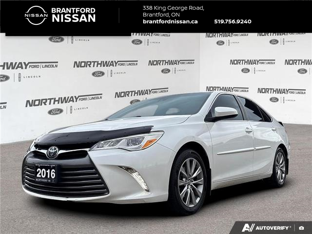 2016 Toyota Camry XLE V6 (Stk: 5ME1606B) in Brantford - Image 1 of 23