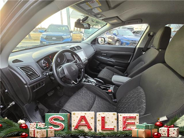 2024 Mitsubishi RVR SE (Stk: 8913) in Calgary - Image 15 of 23 2024 Mitsubishi RVR SE (Stk: 8913) in Calgary - Image 15 of 23