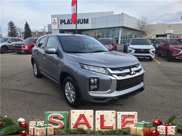 2024 Mitsubishi RVR SE (Stk: 8912) in Calgary - Image 1 of 24