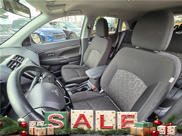 2024 Mitsubishi RVR SE (Stk: 8912) in Calgary - Image 16 of 24