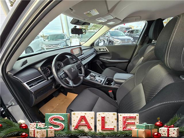 2024 Mitsubishi Outlander ES (Stk: 8922) in Calgary - Image 15 of 24