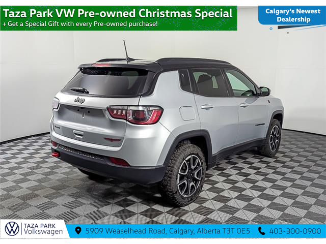2024 Jeep Compass Trailhawk (Stk: TU0199) in Calgary - Image 5 of 12