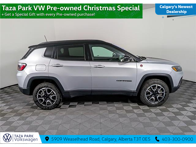2024 Jeep Compass Trailhawk (Stk: TU0199) in Calgary - Image 4 of 12