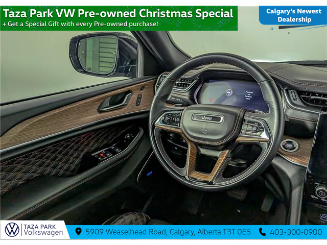 2021 Jeep Grand Cherokee L Summit (Stk: TU0214) in Calgary - Image 17 of 24 2021 Jeep Grand Cherokee L Summit (Stk: TU0214) in Calgary - Image 17 of 24