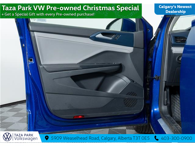 2024 Volkswagen Taos Comfortline (Stk: TU0206) in Calgary - Image 12 of 25