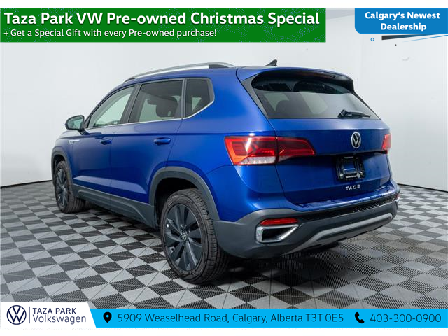 2024 Volkswagen Taos Comfortline (Stk: TU0206) in Calgary - Image 7 of 25