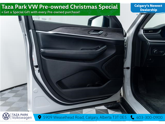 2023 Jeep Grand Cherokee Limited (Stk: TU0221) in Calgary - Image 13 of 22