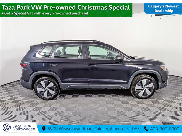 2025 Volkswagen Taos Trendline (Stk: TU0220) in Calgary - Image 4 of 21
