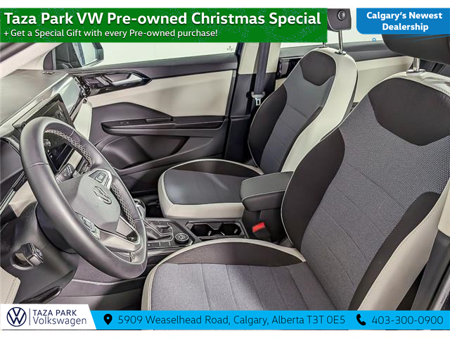 2025 Volkswagen Taos Trendline (Stk: TU0220) in Calgary - Image 14 of 21