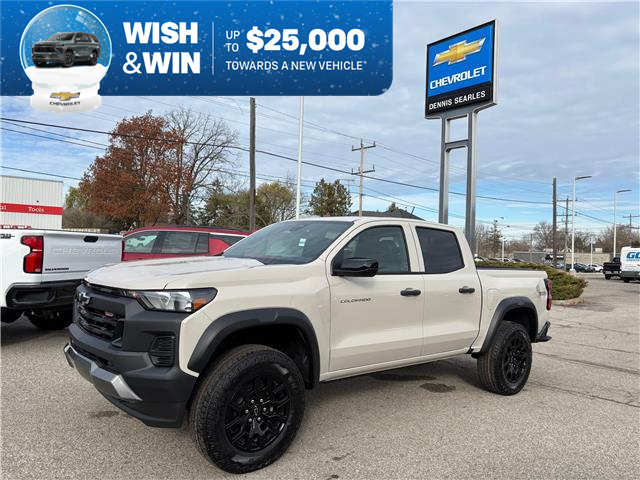 2026 Chevrolet Colorado Trail Boss White with 4km at $55,430