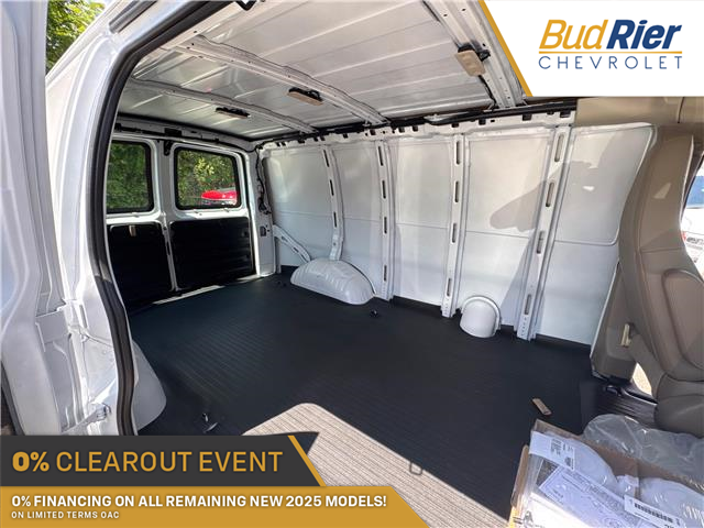 2025 Chevrolet Express 2500 Work Van (Stk: 2-236577) in Paisley - Image 14 of 14