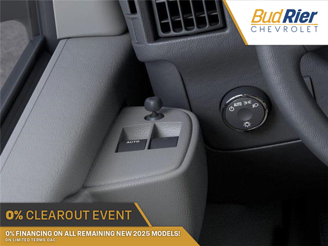 2025 Chevrolet Express 2500 Work Van (Stk: 2-267335) in Paisley - Image 22 of 24