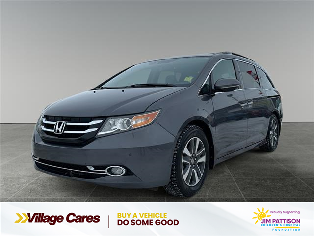 2017 Honda Odyssey Touring (Stk: P40423) in Saskatoon - Image 1 of 17