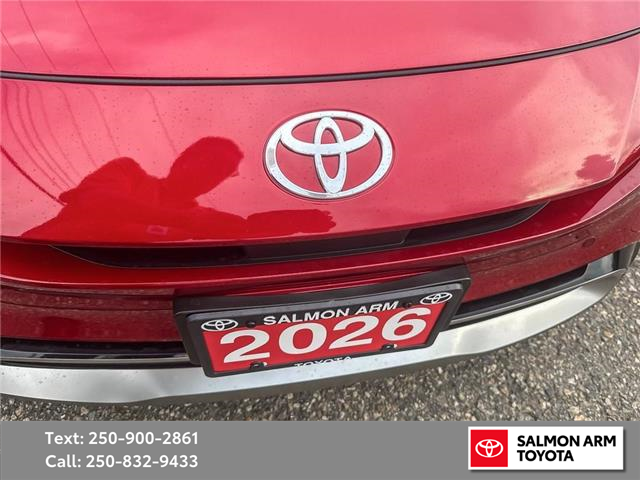 2026 Toyota Prius Plug-In Hybrid XSE (Stk: SATPP057494) in Salmon Arm - Image 9 of 25