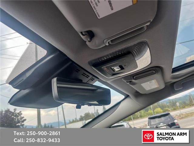 2026 Toyota Prius Plug-In Hybrid XSE Premium (Stk: SATPP057955) in Salmon Arm - Image 21 of 25