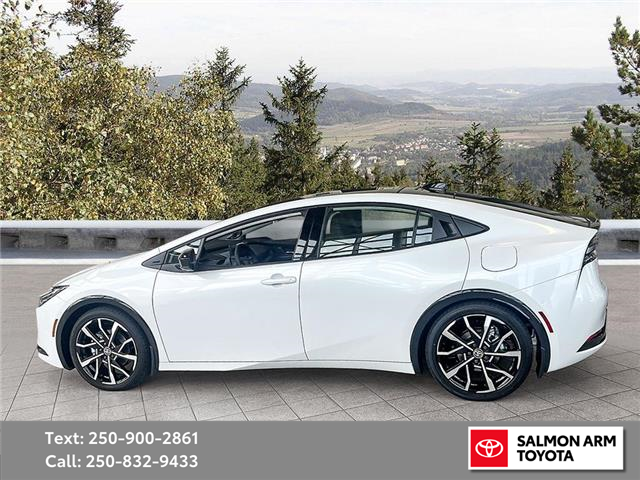 2026 Toyota Prius Plug-In Hybrid XSE Premium (Stk: SATPP058080) in Salmon Arm - Image 3 of 25