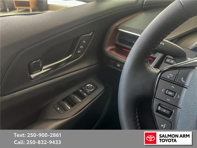 2026 Toyota Prius Plug-In Hybrid XSE Premium (Stk: SATPP058080) in Salmon Arm - Image 17 of 25