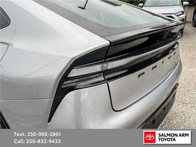 2026 Toyota Prius Plug-In Hybrid XSE (Stk: SATPP059771) in Salmon Arm - Image 11 of 25