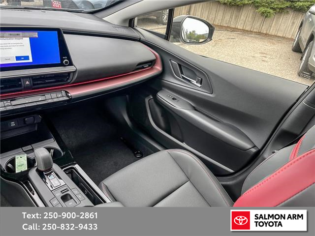 2026 Toyota Prius Plug-In Hybrid XSE (Stk: SATPP059771) in Salmon Arm - Image 25 of 25