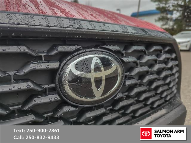 2024 Toyota Corolla Cross LE (Stk: SAT090922T) in Salmon Arm - Image 9 of 25