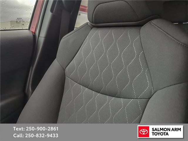 2024 Toyota Corolla Cross LE (Stk: SAT090922T) in Salmon Arm - Image 20 of 25