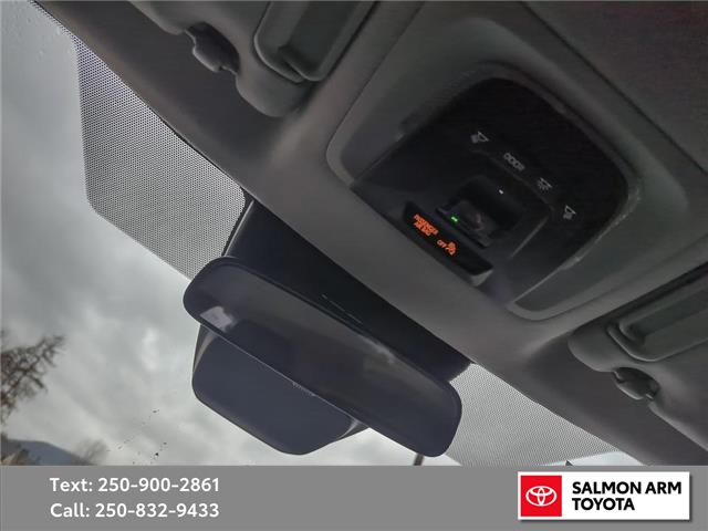 2024 Toyota Corolla Cross LE (Stk: SAT090922T) in Salmon Arm - Image 21 of 25
