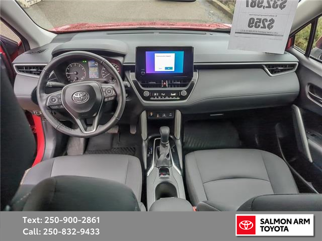 2024 Toyota Corolla Cross LE (Stk: SAT090922T) in Salmon Arm - Image 24 of 25