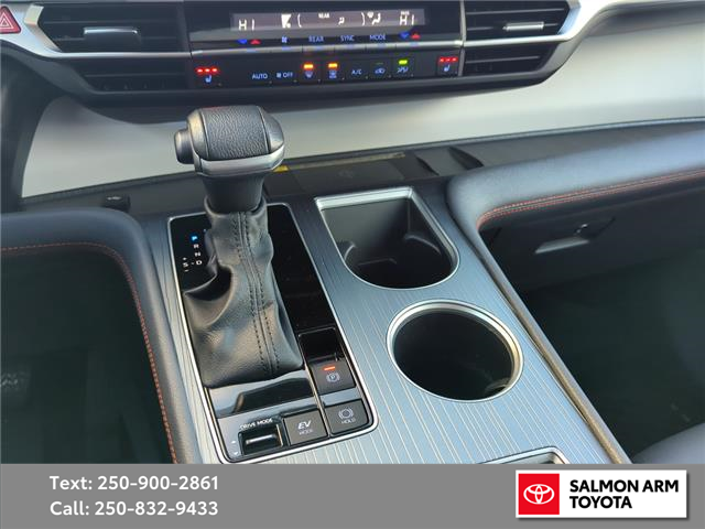 2024 Toyota Sienna XSE 7-Passenger (Stk: S111714P) in Salmon Arm - Image 18 of 25