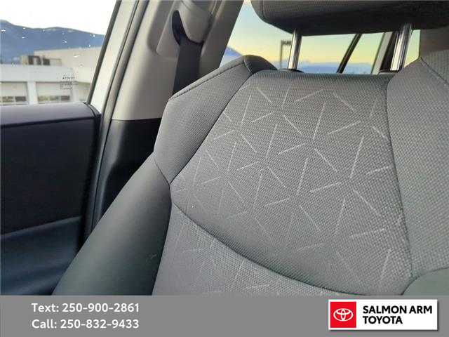 2025 Toyota RAV4 LE (Stk: S11680P) in Salmon Arm - Image 19 of 24