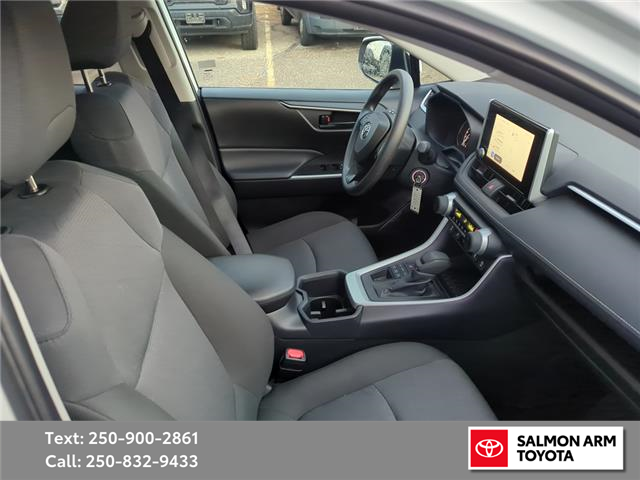 2025 Toyota RAV4 LE (Stk: S11680P) in Salmon Arm - Image 21 of 24