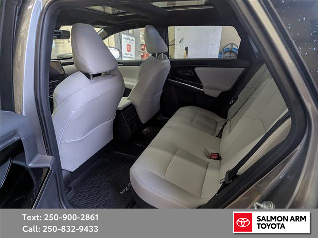 2023 Toyota bZ4X XLE (Stk: SAT002059T) in Salmon Arm - Image 7 of 7