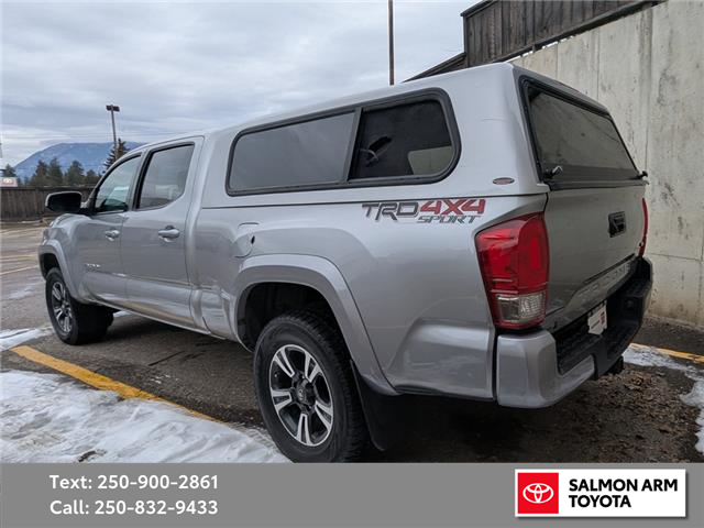 2017 Toyota Tacoma TRD Sport (Stk: SAT028797T) in Salmon Arm - Image 4 of 24 2017 Toyota Tacoma TRD Sport (Stk: SAT028797T) in Salmon Arm - Image 4 of 24