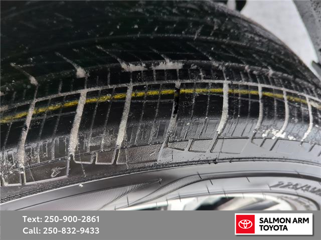 2026 Toyota Corolla Cross LE (Stk: SCC63852) in Salmon Arm - Image 7 of 25