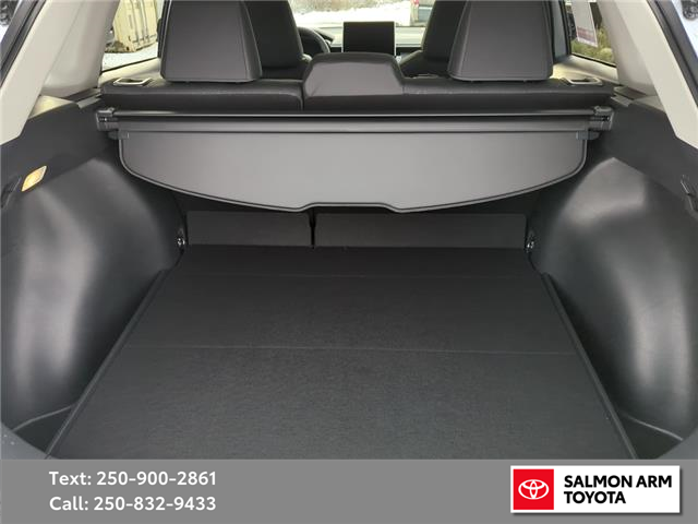 2026 Toyota Corolla Cross LE (Stk: SCC63852) in Salmon Arm - Image 12 of 25