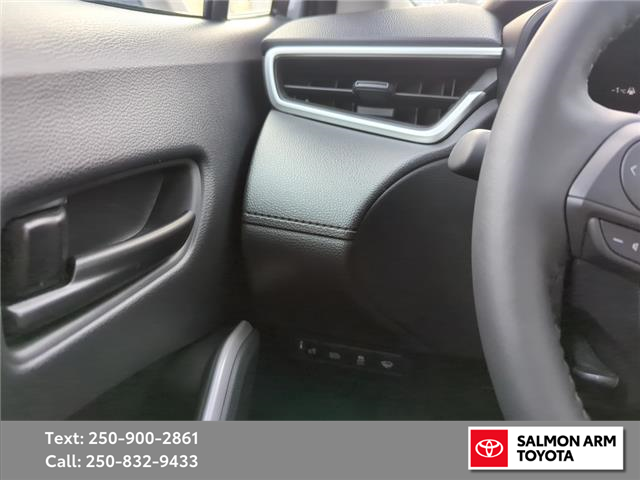 2026 Toyota Corolla Cross LE (Stk: SCC63852) in Salmon Arm - Image 17 of 25