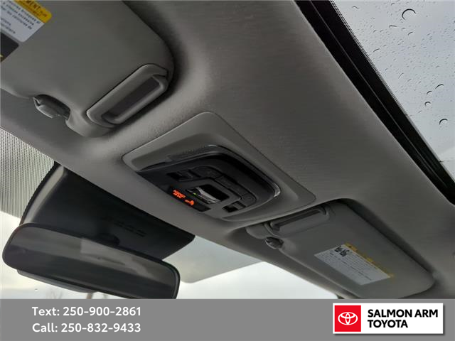 2026 Toyota Corolla Cross LE (Stk: SCC63852) in Salmon Arm - Image 21 of 25