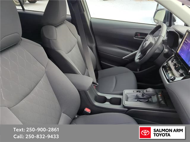 2026 Toyota Corolla Cross LE (Stk: SCC63852) in Salmon Arm - Image 22 of 25