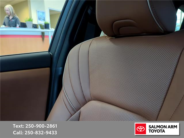 2026 Toyota Crown Signia Limited (Stk: SCR36531) in Salmon Arm - Image 20 of 25