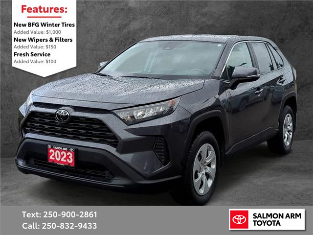 2023 Toyota RAV4 LE (Stk: SAT365758P) in Salmon Arm - Image 1 of 25