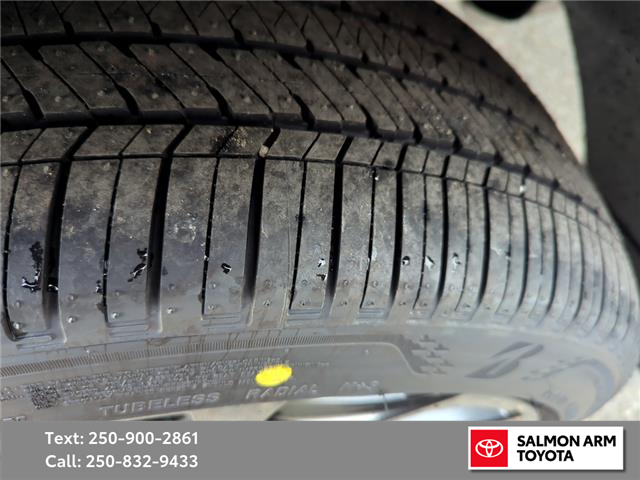 2026 Toyota Crown Signia Limited (Stk: SCS37993) in Salmon Arm - Image 7 of 25 2026 Toyota Crown Signia Limited (Stk: SCS37993) in Salmon Arm - Image 7 of 25