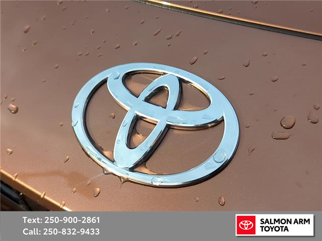 2026 Toyota Crown Signia Limited (Stk: SCS37993) in Salmon Arm - Image 9 of 25 2026 Toyota Crown Signia Limited (Stk: SCS37993) in Salmon Arm - Image 9 of 25