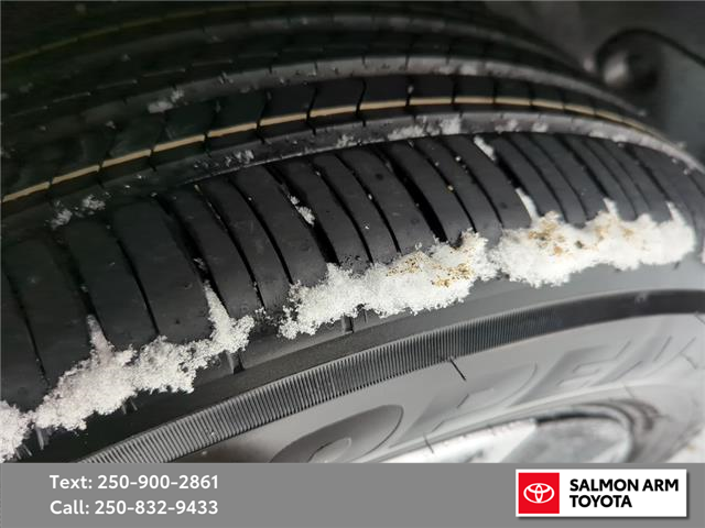 2026 Toyota bZ XLE (Stk: SBZ05131) in Salmon Arm - Image 7 of 25