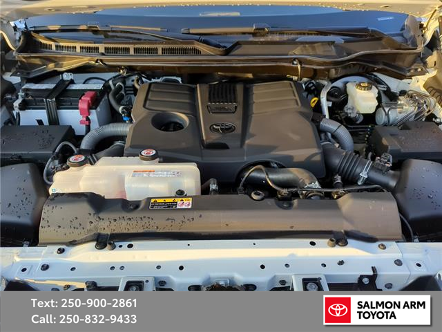 2025 Toyota Tundra SR (Stk: S39451P) in Salmon Arm - Image 10 of 25