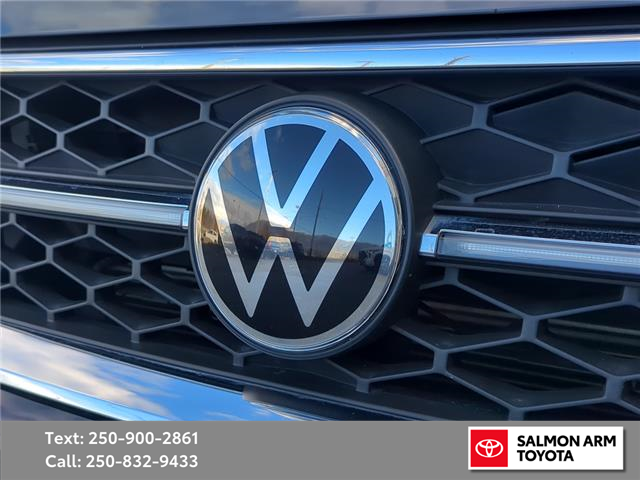 2022 Volkswagen Taos Highline (Stk: S27436P) in Salmon Arm - Image 9 of 25