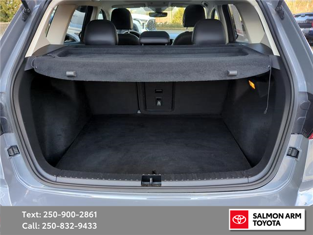 2022 Volkswagen Taos Highline (Stk: S27436P) in Salmon Arm - Image 12 of 25