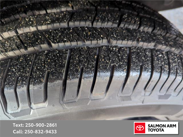 2021 Toyota 4Runner Base (Stk: S08264P) in Salmon Arm - Image 7 of 25