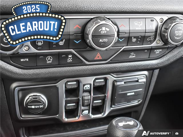 2025 Jeep Wrangler Sport (Stk: 44550) in Kitchener - Image 20 of 27