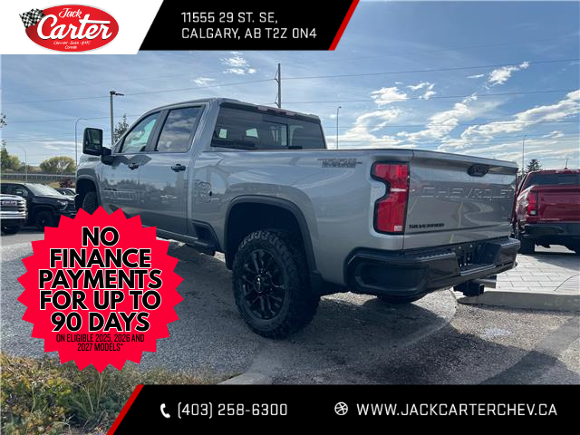 2026 Chevrolet Silverado 2500HD LT (Stk: T1108082) in Calgary - Image 3 of 18 2026 Chevrolet Silverado 2500HD LT (Stk: T1108082) in Calgary - Image 3 of 18