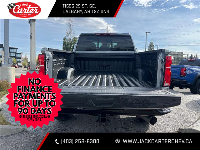 2026 Chevrolet Silverado 2500HD LT (Stk: T1108082) in Calgary - Image 5 of 18 2026 Chevrolet Silverado 2500HD LT (Stk: T1108082) in Calgary - Image 5 of 18